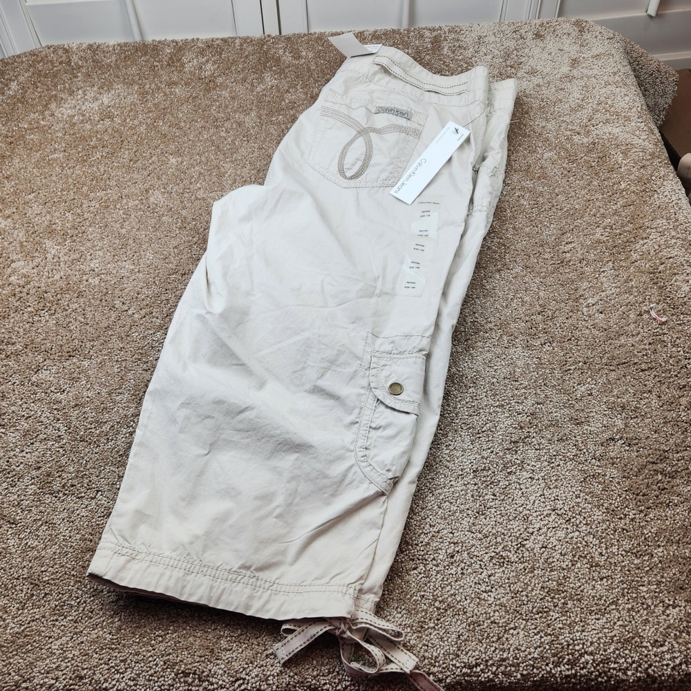 Calvin Klein Jeans Stone Beige Cargo Capri Pants Petite 14P PF19W020 NEW